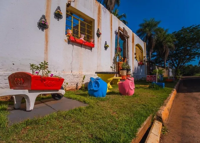 Casa Com 2 Suites, Cozinha Completa , Area De Lazer, Piscina Infantil, 10 Min Do Parque Aquatico